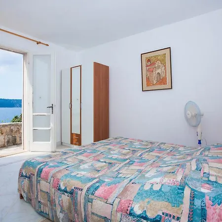 Casa de Férias Holiday Ratac Sunshine Beach Slano